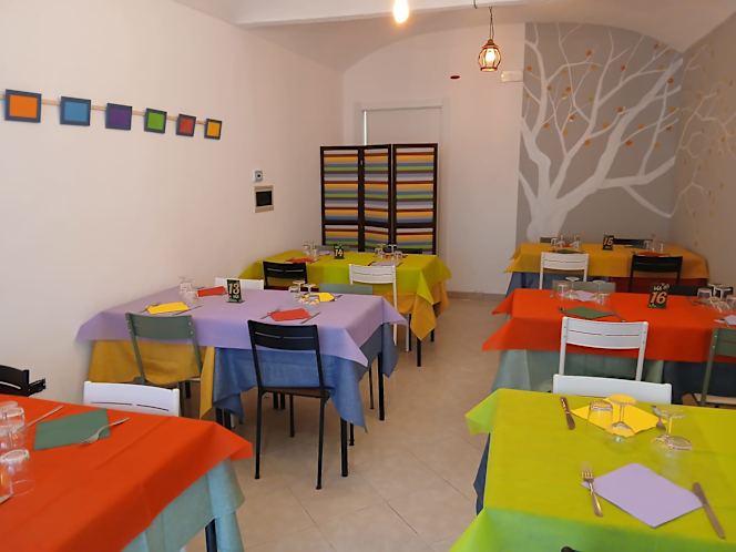 La Trattoria Dei Colori - 1