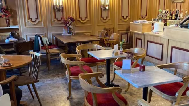 "SISI " Cafe-Bistro-Bar - 7