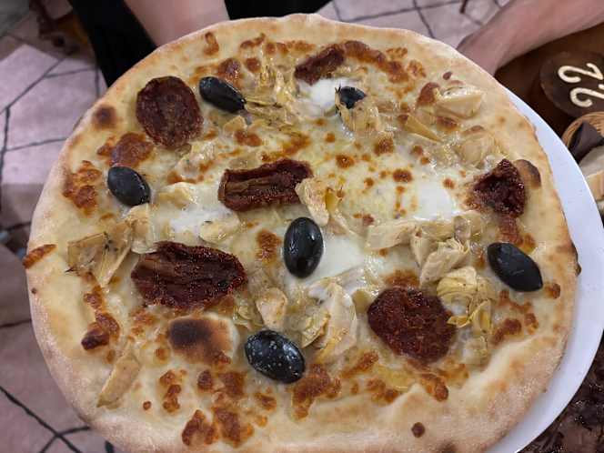 Acqua e Farina Pizza Napoletana con Cucina - 1