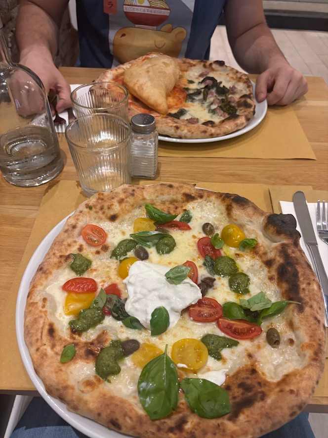 Acqua e Farina Pizza Napoletana con Cucina - 0