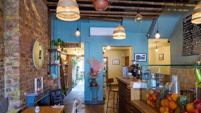 Mabelle's Cafe - 5