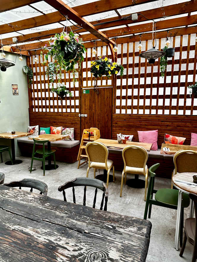 Mabelle's Cafe - 2