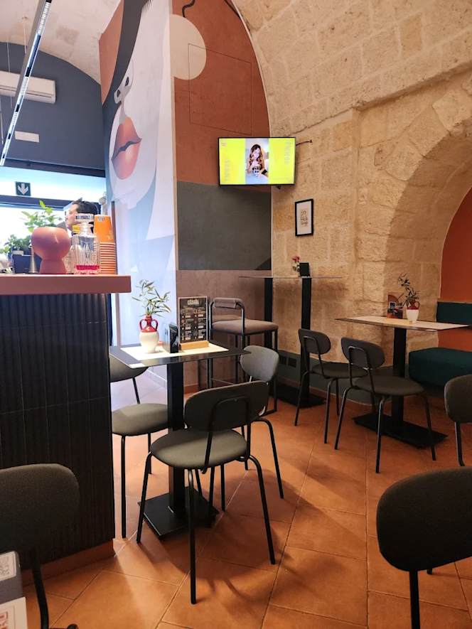 Alcova Lounge bar - 9