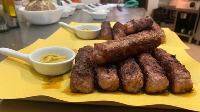 The Brothers Pub - 4