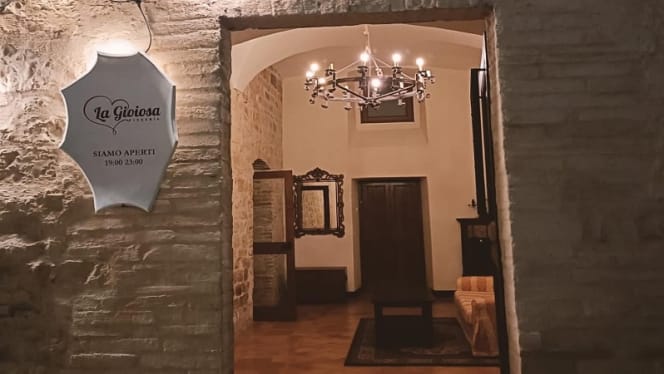 La Gioiosa Pizzeria - 8