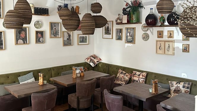 M10 Badisches Cafe & Restaurant Am Marktplatz - 4