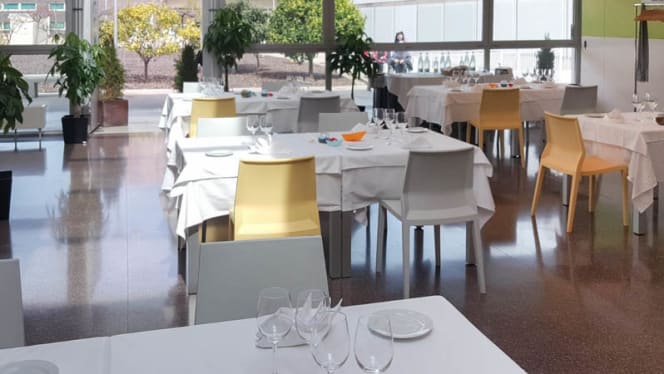 INS EHTB Menú Dia - 6