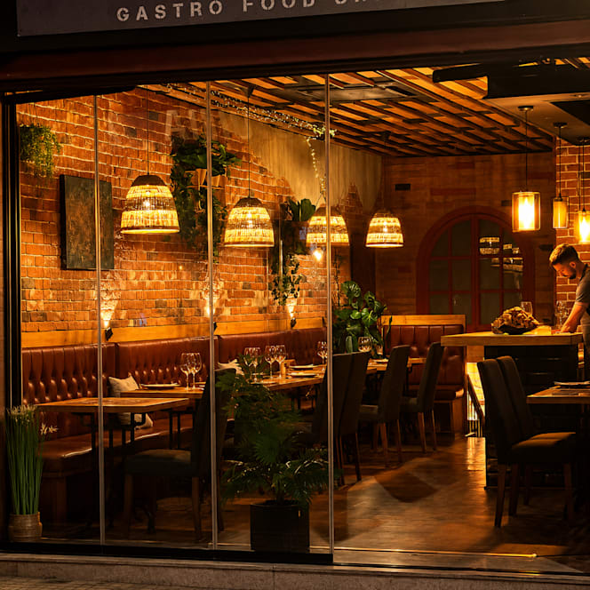 Hungry Gastro Food Bar - 0