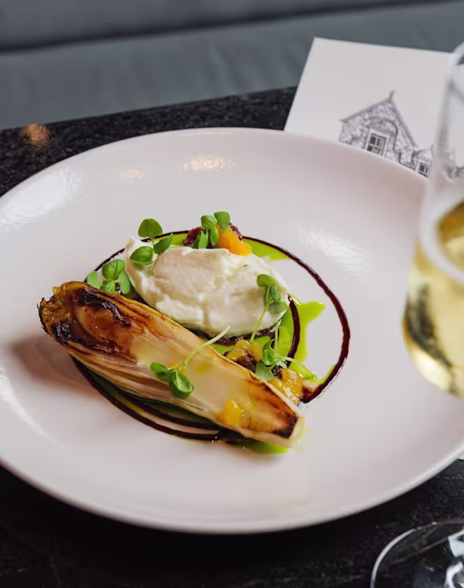 Commons Club Restaurant & Bar - 4