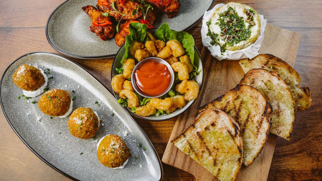 Angus Steakhouse - Bond Street - 5