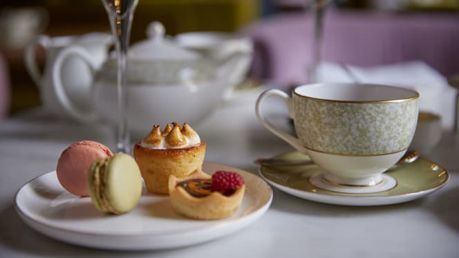 Platform 7 Tea Lounge at Charing Cross - 1