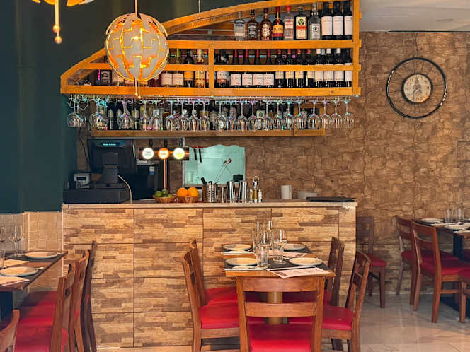 Coração Português Restaurante - 9