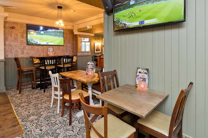 Mackintosh Hotel Cardiff - 1