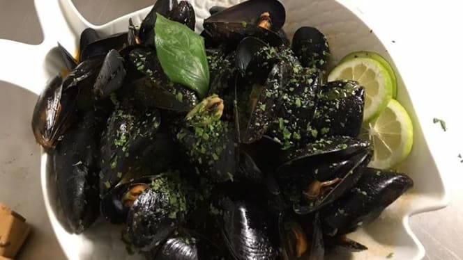 Dock Cafè Restaurant - 1