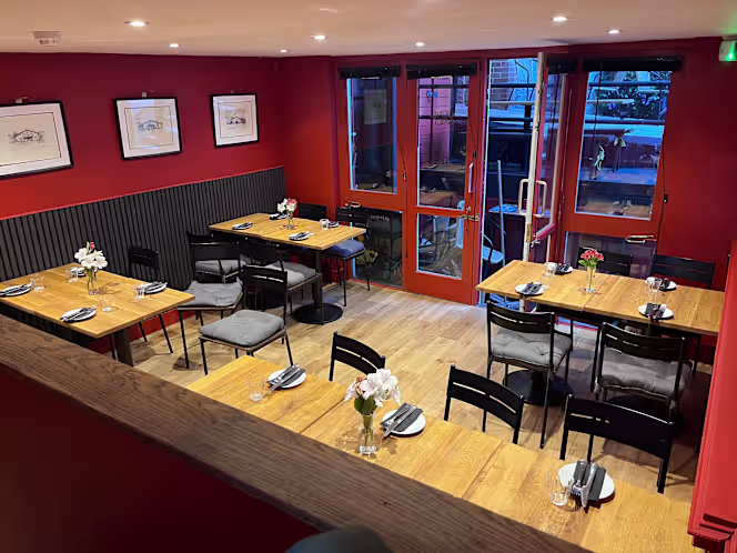 Acento Spanish Tapas Bar - 6
