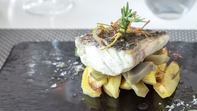 RIZcafè - Nautical Lounge - 8