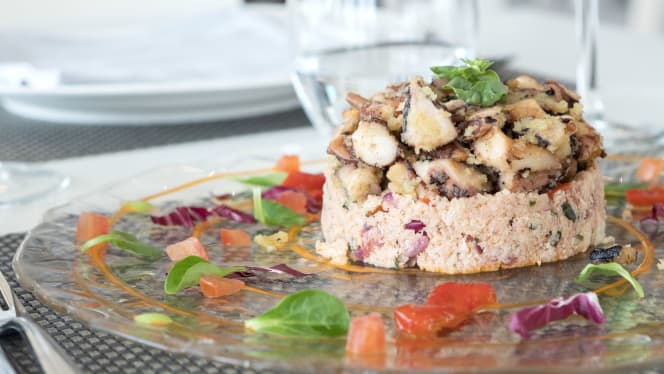 RIZcafè - Nautical Lounge - 9