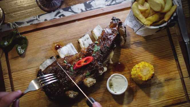 Contrabando Restaurante e Bar - 24 de Julho - 1