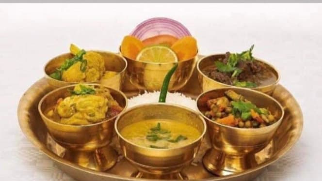 Mount Everest Ristorante Nepalese - 8