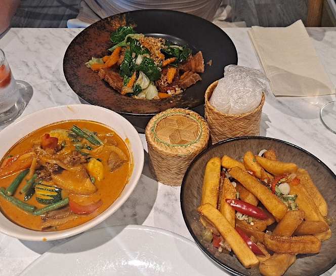 Isara Thai and Japanese Restaurant - 1