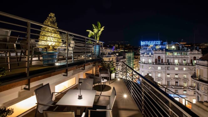 U-Terrace Bar & Restaurant - Roma - 6