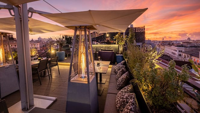 U-Terrace Bar & Restaurant - Roma - 9