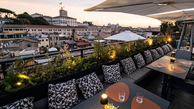 U-Terrace Bar & Restaurant - Roma - 8