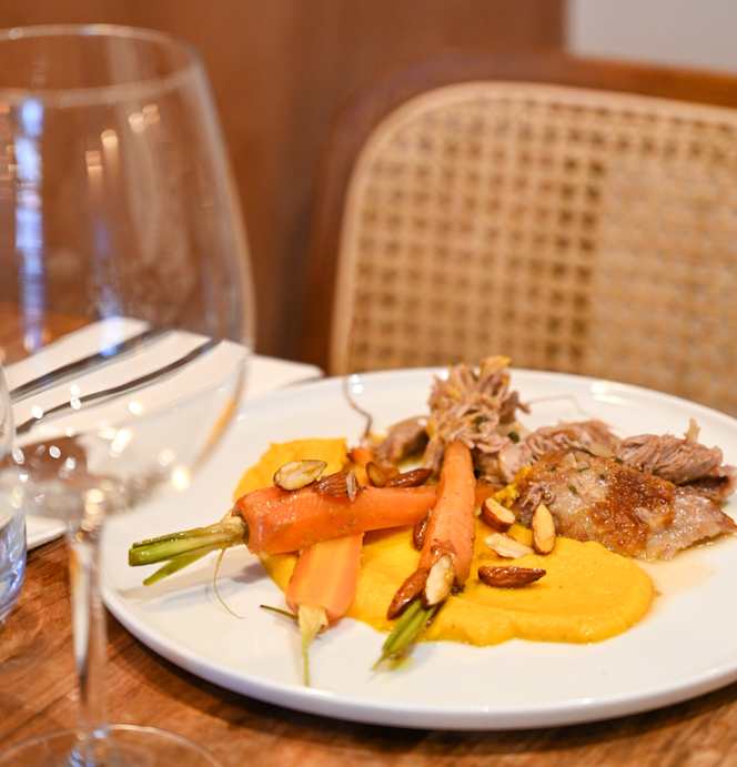 Kima Taverna Restaurant - 5