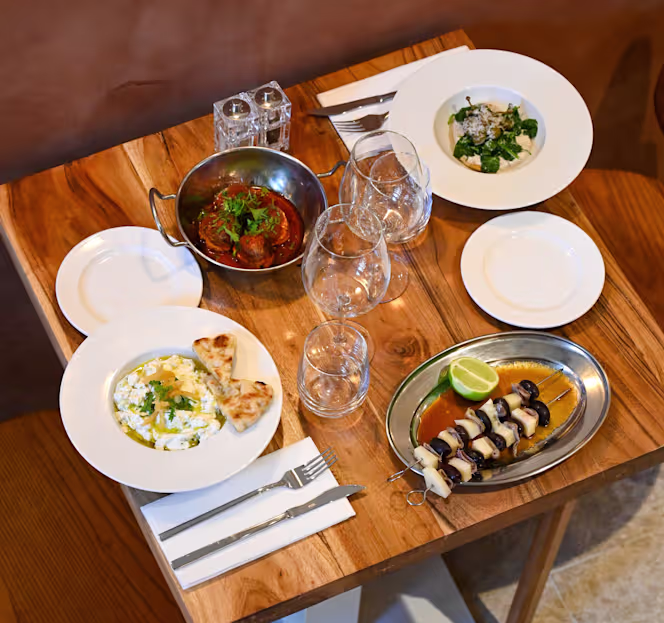 Kima Taverna Restaurant - 9