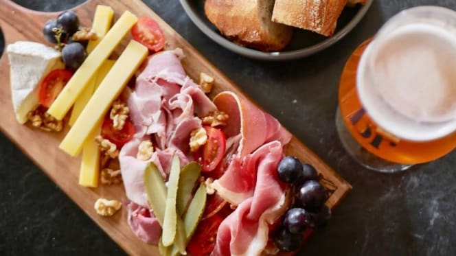 La Ménagerie - Bière Et Burger Maison - 8