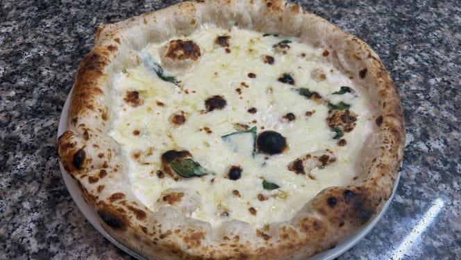 Attilio Mottola Pizzeria - 7