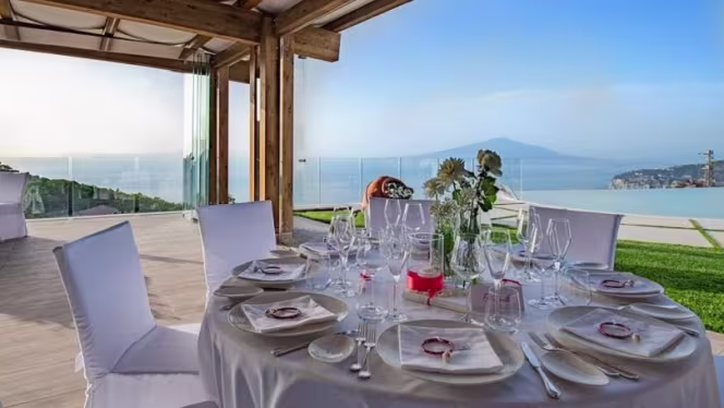 Il Vespero Wine Restaurant by Grand Hotel Due Golfi - 8