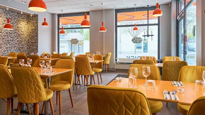 Tulsi Indisk Restaurang - 1