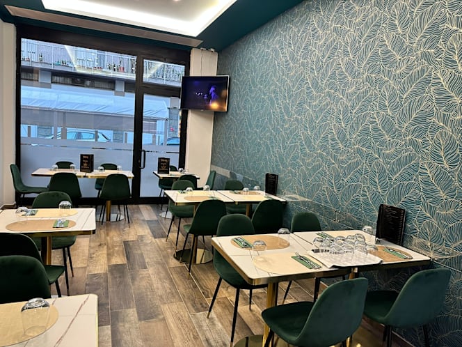 Pizzeria La Rinascita con forno a legna - 8