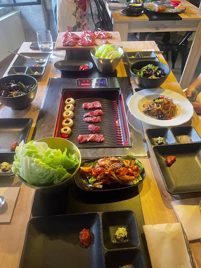 WOOA Korean Grill & Dining - 3