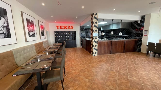 Texas Grill & Bar - 4