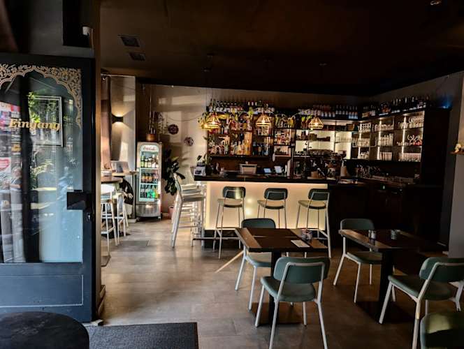 Holy Tikka - Indian Streetfood & Bar - 2
