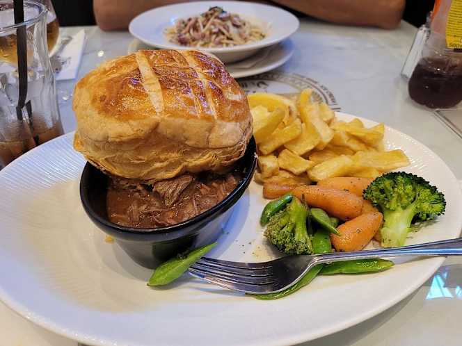 Coia's Cafe & Restaurant - 5