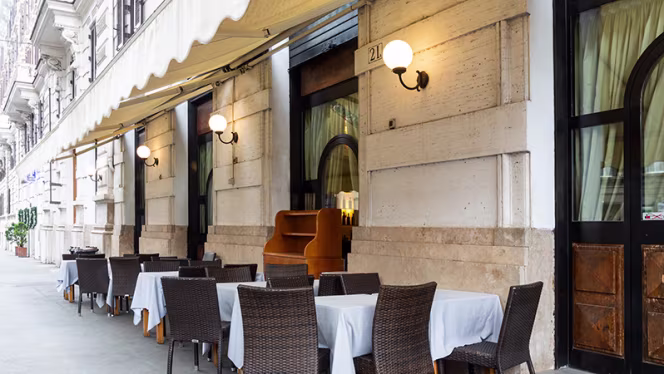 Eleonora D'Arborea - 1