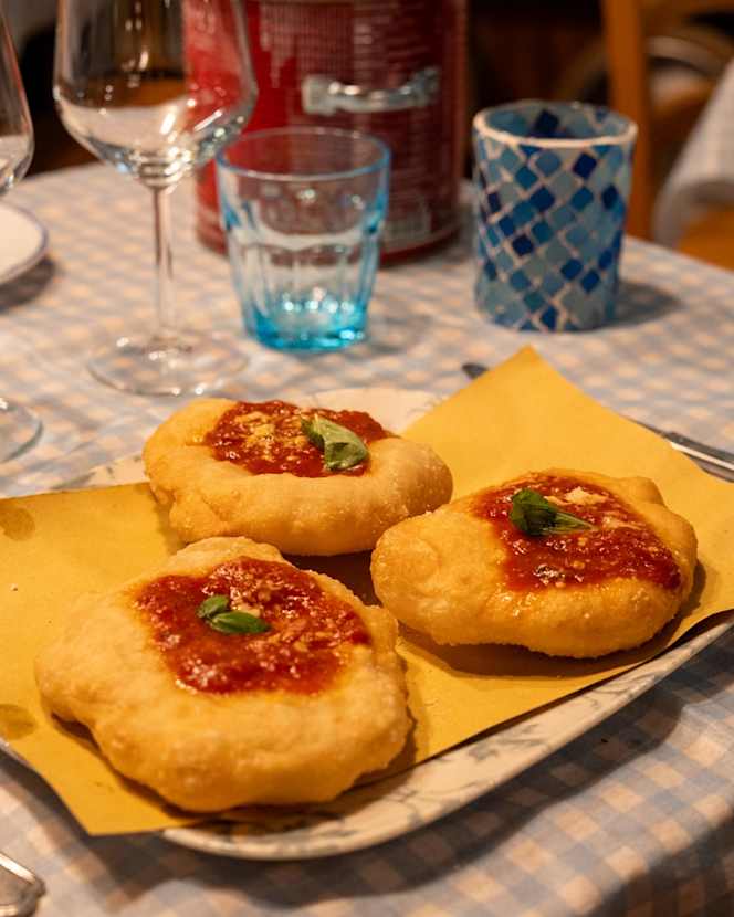 Insolita Osteria Napoletana - 7