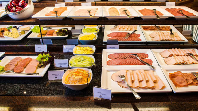 Brasserie: Maritim Hotel Bremen - Bremen - 4