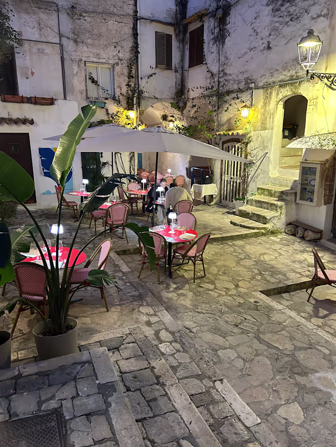 Don Leone Sperlonga - 0