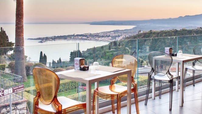 Pizzeria Vecchia Taormina - 8