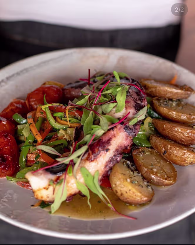 Bonanza Trattoria - 8