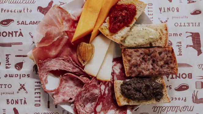 Osteria Carnivora - 1