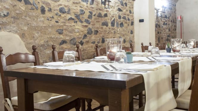 La Taverna Relais Castrum Boccea - 8