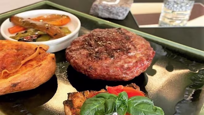 La Corte Ristorante Braceria - L'Aquila - 7