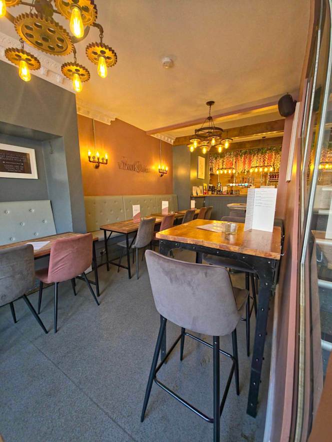 Vino and Vibes Ramsbottom - 5