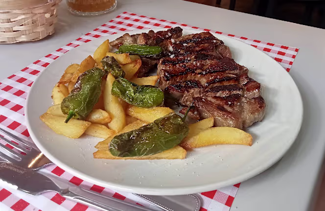 Los Puchis Gastrobar - 0