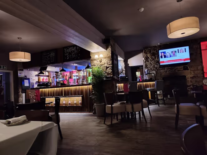 Namaste Indian Restaurant & Club Prosecco Lounge - 5